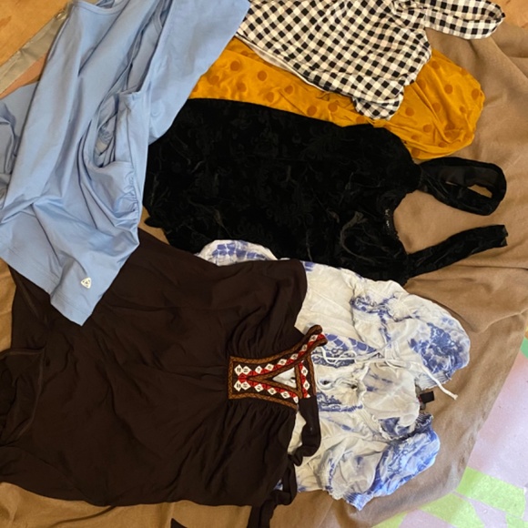 Various name brand bundles - Picture 2 of 7